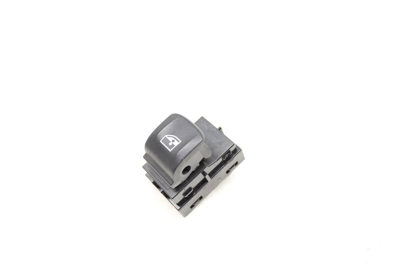 Door Window Switch 61319327031 — Used (SKU 554730)