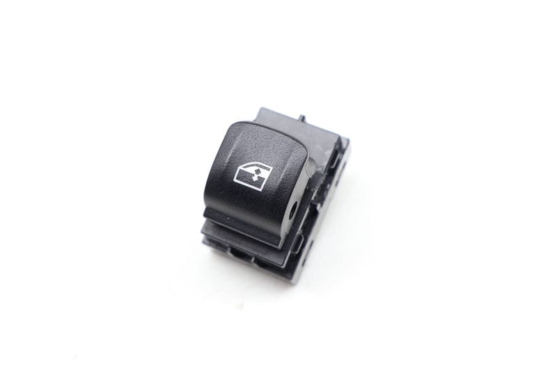 Door Window Switch 61319327031 — Used (SKU 663938)