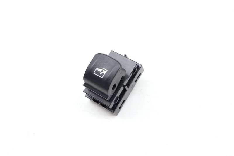 Door Window Switch 61319327031 — Used (SKU 663942)