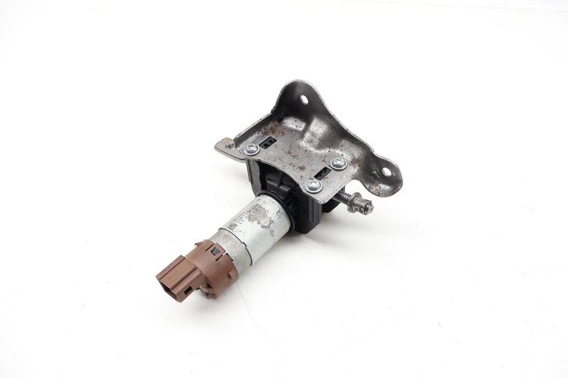 Front Tilt Seat Motor 52107314226 — Used (SKU 732735)