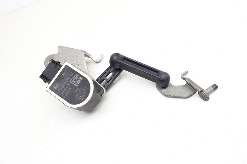 Headlight Leveling Sensor 37146870970 — Used (SKU 664048)