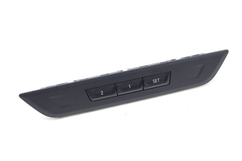 Seat Memory Control Switch 61316826749 — Used (SKU 663941)