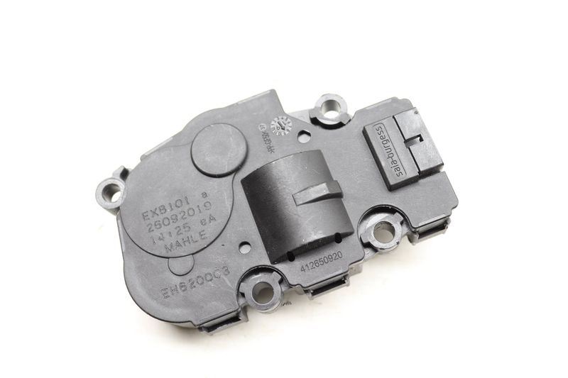HVAC Flap / Servo Air Motor / Actuator 64119384023 — Used (SKU 554676)