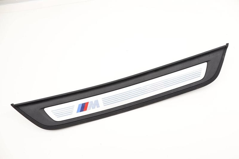 Door Sill Plate / Scuff Panel (M) 51479447021 — Used (SKU 555076)