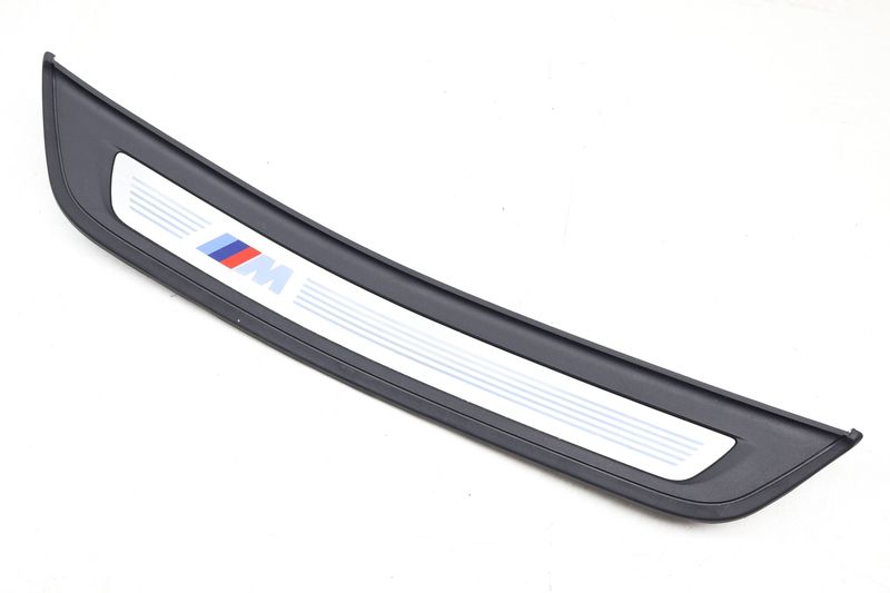 Door Sill Plate / Scuff Panel (M) 51479447021 — Used (SKU 663773)