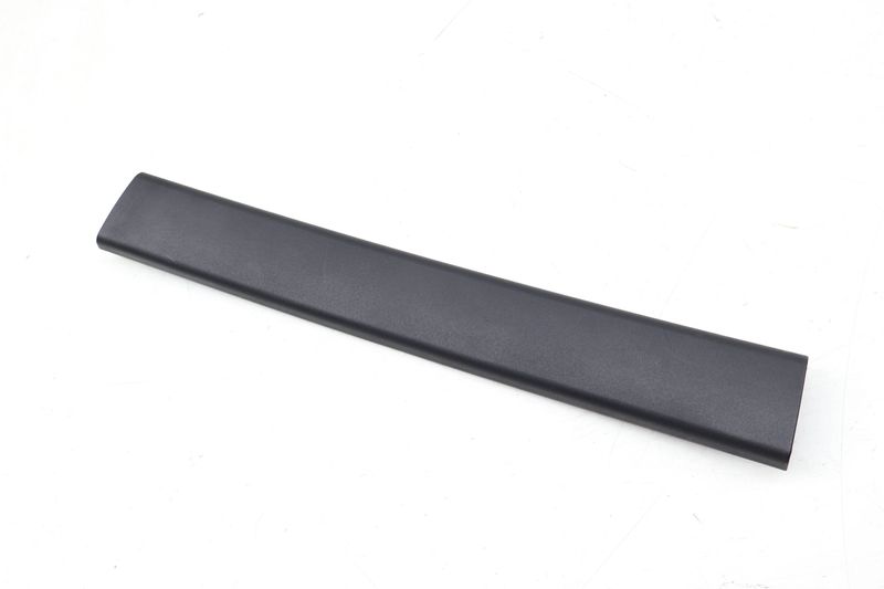 Exterior Door / Window Trim 51357384943 — Used (SKU 663696)