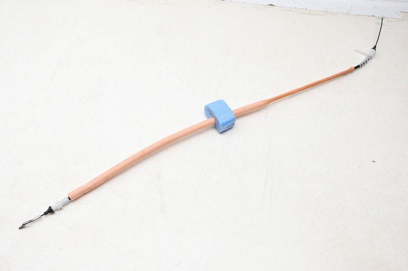 Exterior Door Latch / Handle Bowden Cable 51227339473 — Used (SKU 663783)