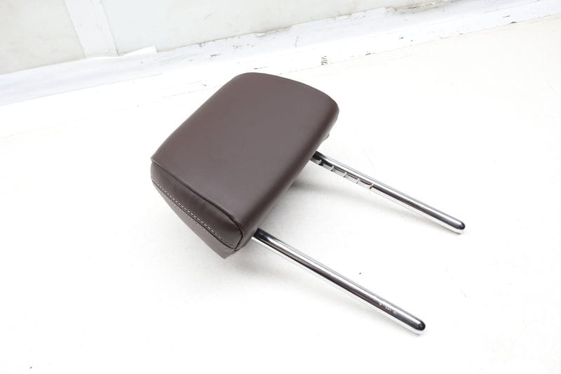 Seat Headrest / Head Rest (OUTER) 52207452213 — Used (SKU 663681)