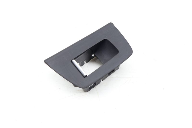Window Switch Trim 51427438809 — Used (SKU 663860)