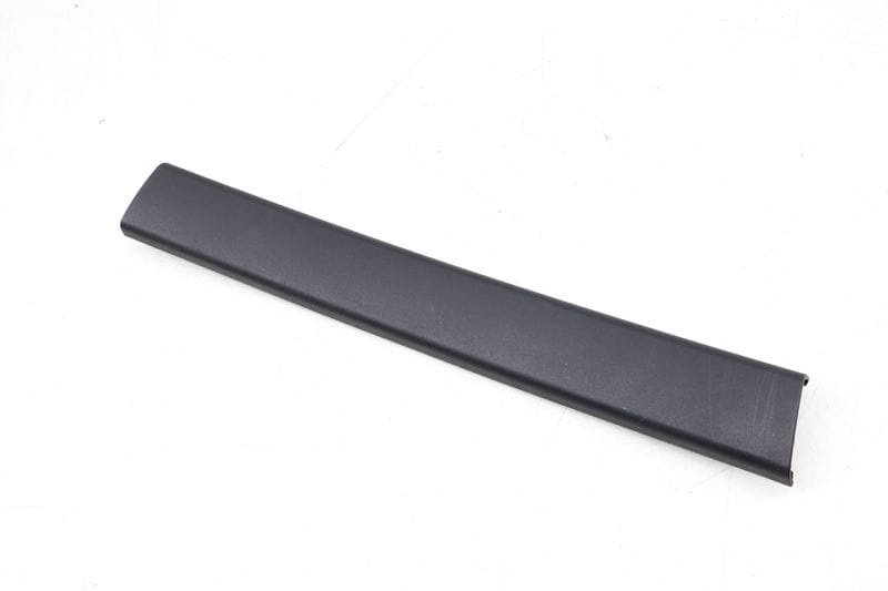 Exterior Door / Window Trim 51357384944 — Used (SKU 663697)