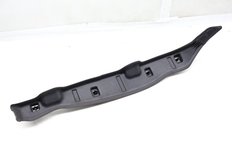 Fender Guide / Mount Bracket 51487352222 — Used (SKU 664084)