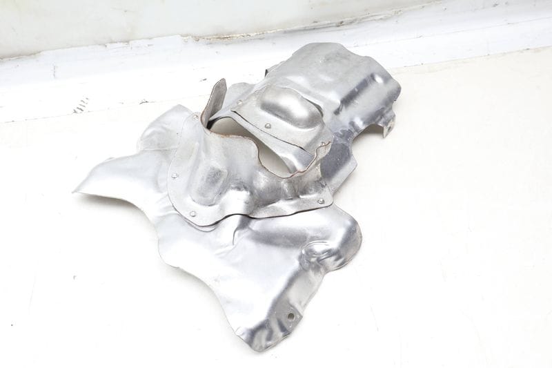 Lower Turbo / Turbocharger Mount / Heat Shield 11658600300 — Used (SKU 664141)