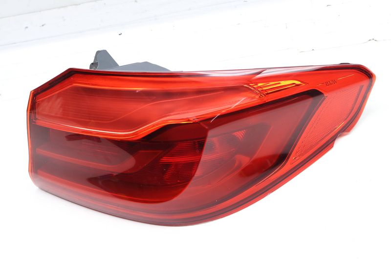 Outer Tail Light / Lamp 63217376470 — Used (SKU 732655)