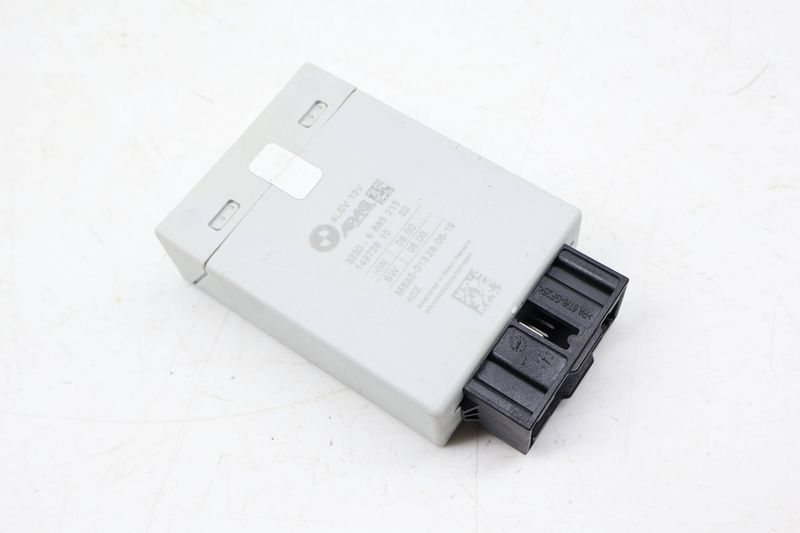 Steering Column Control Module 32306885215 — Used (SKU 663982)