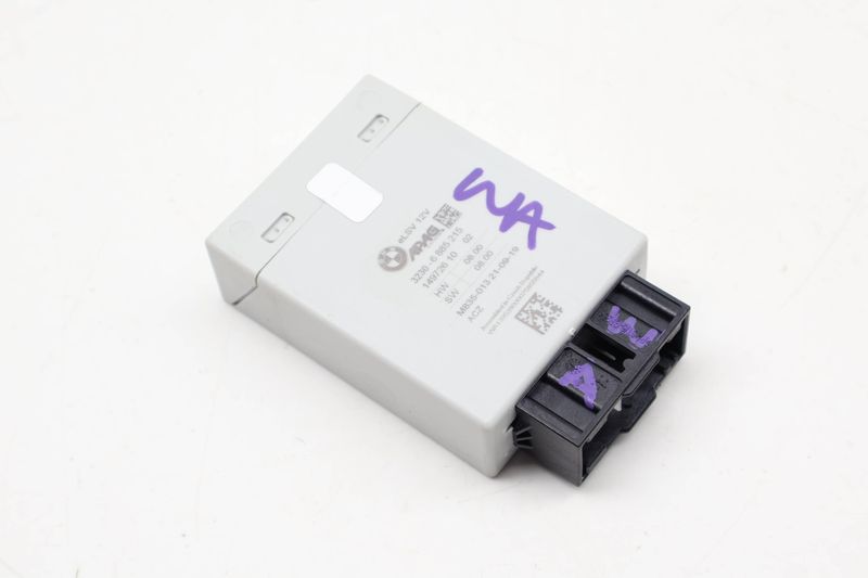 Steering Column Control Module 32306885215 — Used (SKU 732378)
