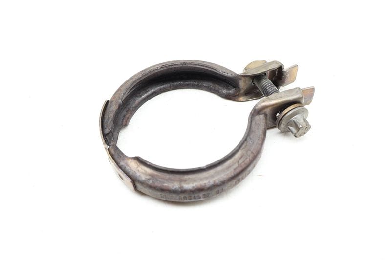 Turbo / Exhaust Manifold Clamp 11658064567 — Used (SKU 664030)
