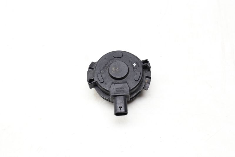 Vanos Solenoid Valve 11367614288 — Used (SKU 664113)