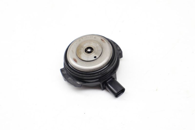 Vanos Solenoid Valve 11367614288 — Used (SKU 732526)