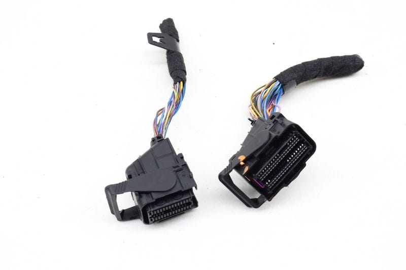 Airbag / Air Bag Module Wiring Plug Connector Pigtail — Used (SKU 622825)