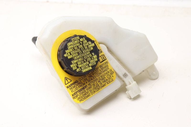 Brake Fluid Reservoir / Tank LR126007 — Used (SKU 592176)