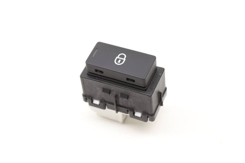 Door Lock Switch / Button HY3214017BA — Used (SKU 592011)