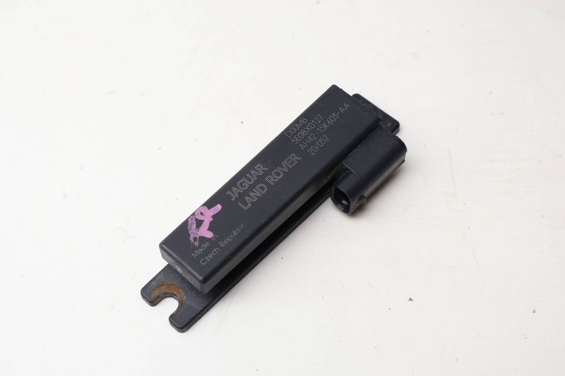 Keyless Entry Antenna AH4215K603AA — Used (SKU 622804)