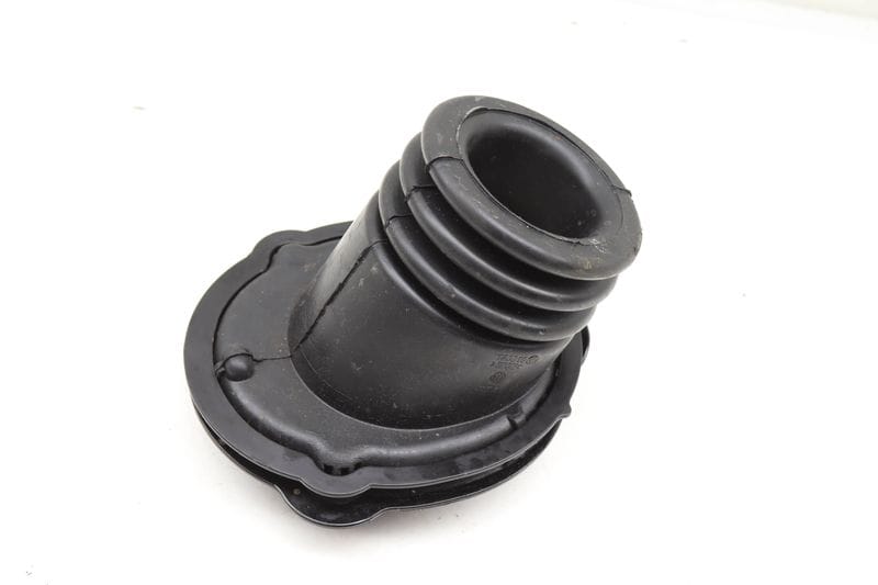 Steering Column Shaft Boot HK833D677 — Used (SKU 592285)