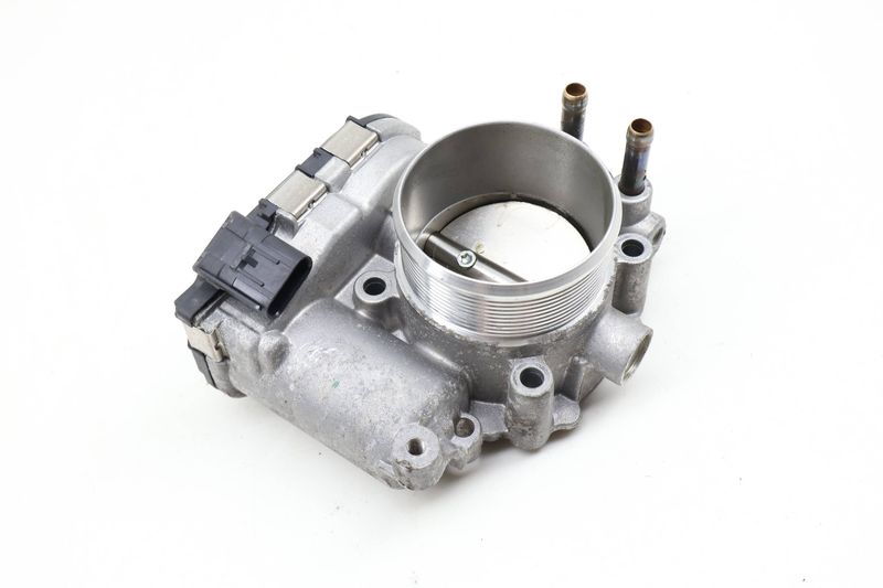 Throttle Body K4P39F991AA — Used (SKU 622860)