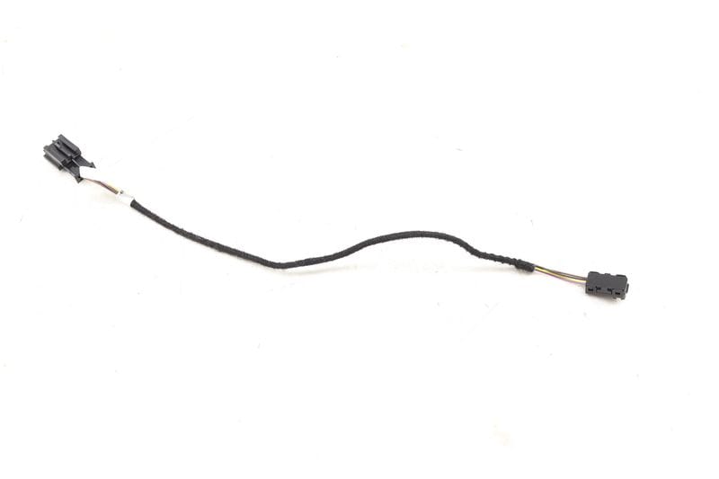 Interior Light Wiring Harness Connector 2469069800 — Used (SKU 547980)