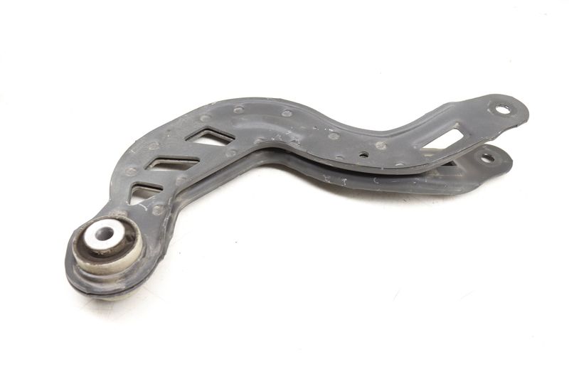 Upper Control Arm 2463501006 — Used (SKU 548435)