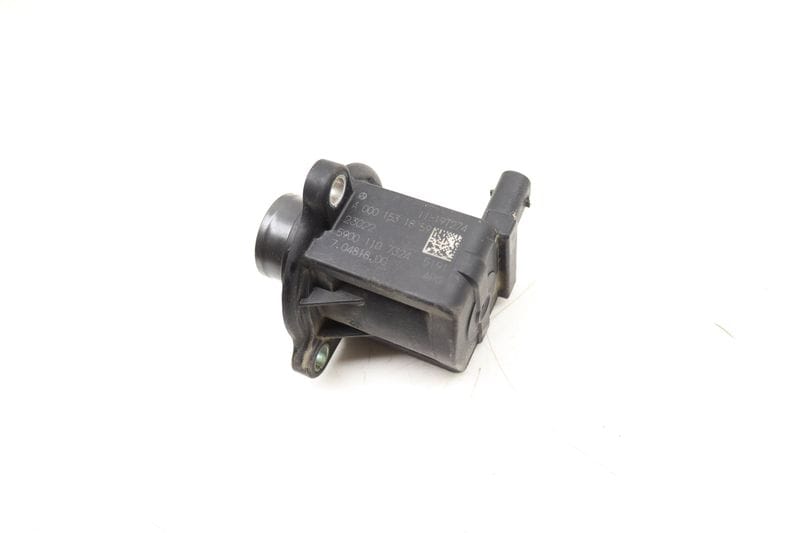 Turbo Diverter / Cut Off Valve 0001531859 — Used (SKU 548233)