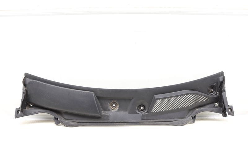 Windshield Cowl / Rain Tray 1768300013 — Used (SKU 548702)