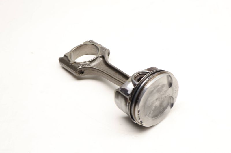 Piston w/ Connecting Rod 06K107065BM — Used (SKU 613545)