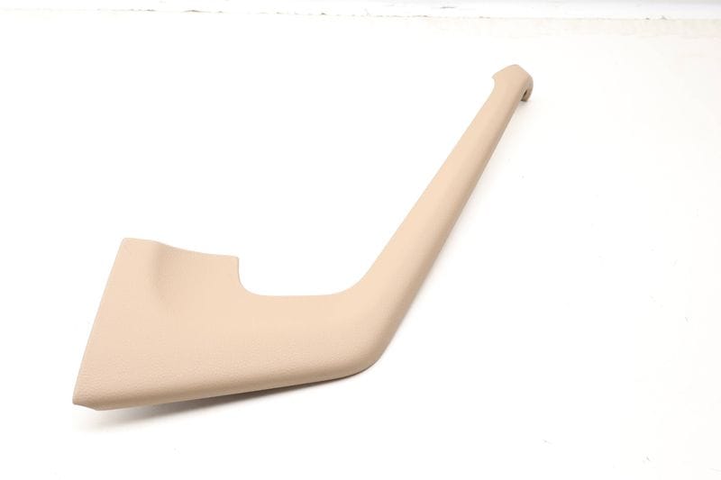 Center Console Trim 95B864366 — Used (SKU 613406)
