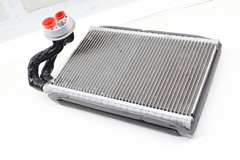 AC Evaporator 9J1260122 — Used (SKU 676143)