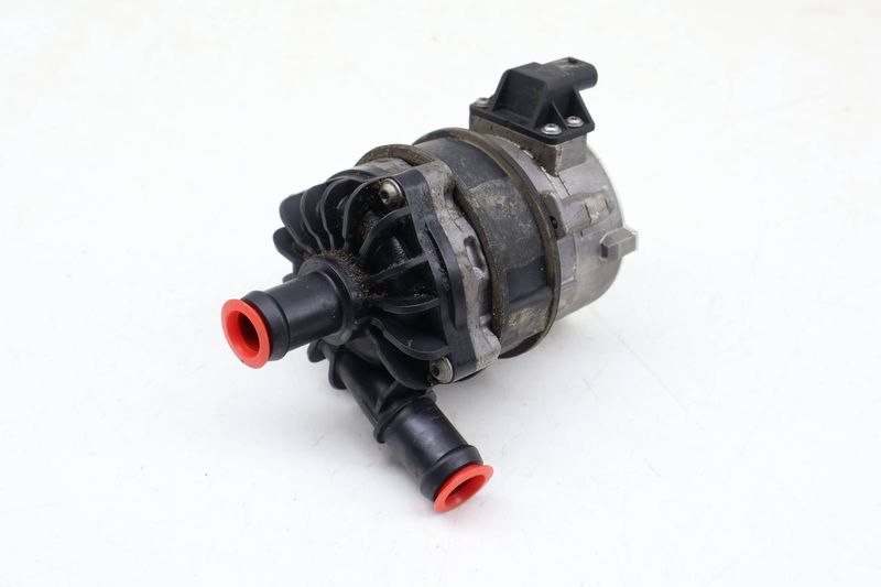 Auxiliary Coolant / Water Pump 8K0965567B — Used (SKU 676120)