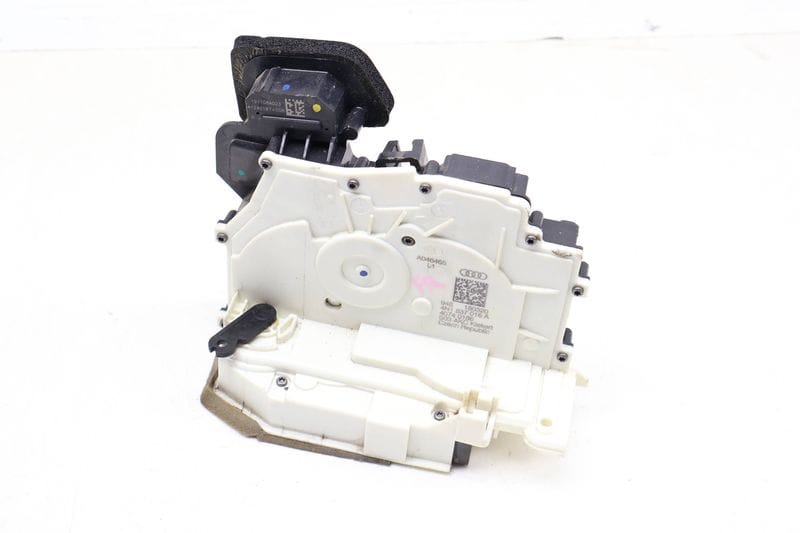 Door Latch / Lock Actuator 4N1837016A — Used (SKU 676082)
