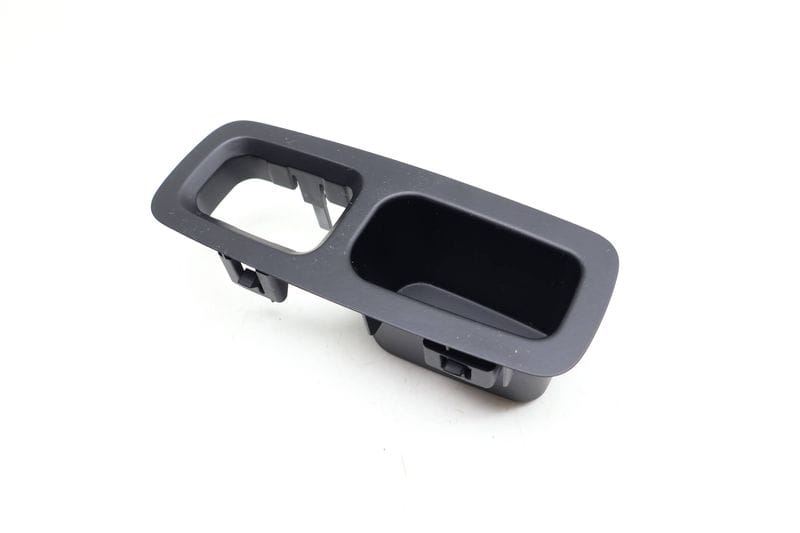 Door Window Switch Trim / Bezel 9J1868355 — Used (SKU 675814)