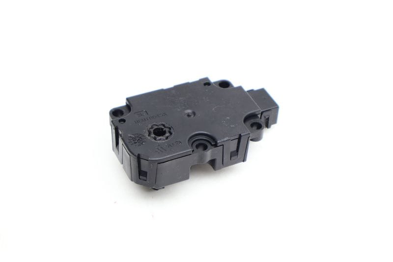 HVAC Flap / Servo Air Motor / Actuator 4M0820511A — Used (SKU 675765)