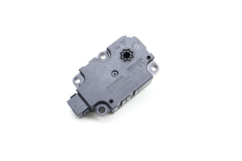 HVAC Flap / Servo Air Motor / Actuator 4M0820511A — Used (SKU 675773)