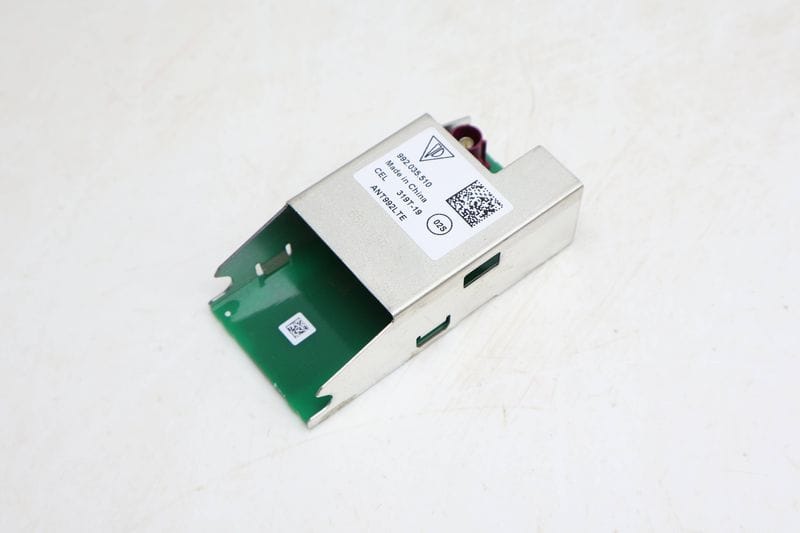 Lte Aerial Antenna Module / Sensor 992035510 — Used (SKU 675722)