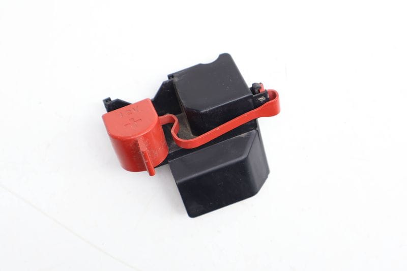 Positive (+) Battery Jumper Point Cover 9J1937587A — Used (SKU 675828)