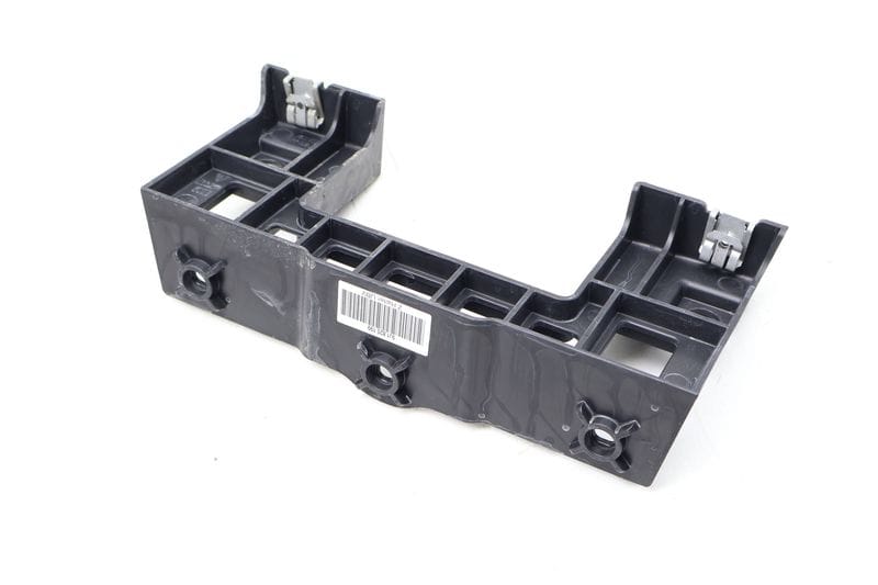 Lower Bumper Mount Bracket 9J1825199 — Used (SKU 676209)