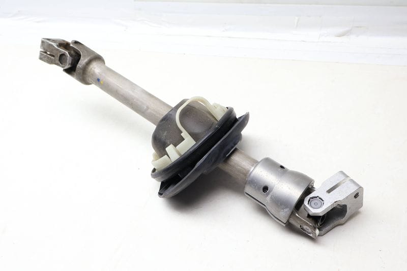 Steering Shaft 971419753R — Used (SKU 676105)