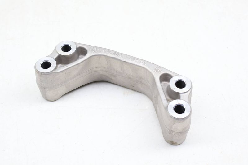 Tunnel Reinforcement Bracket (CENTER) 9J1804421 — Used (SKU 676171)