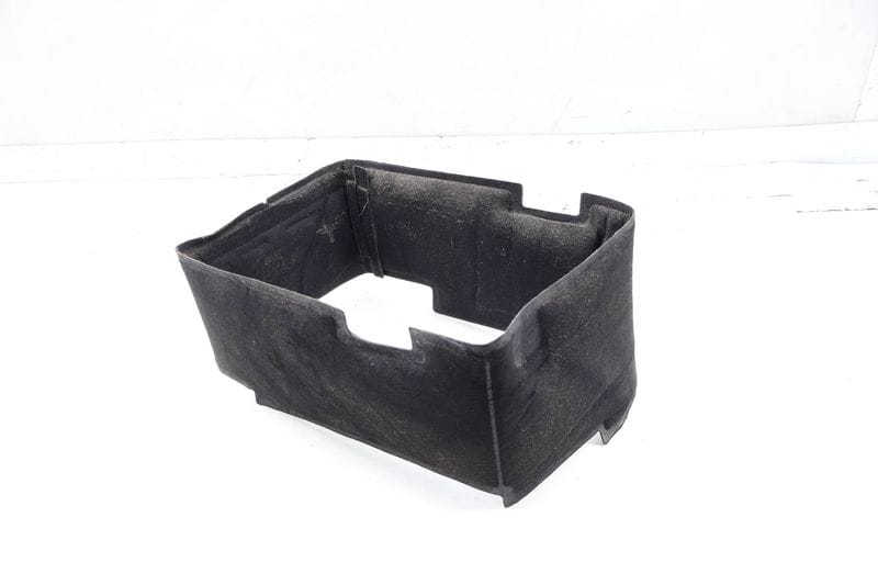 Battery Protection Cover / Sleeve 2Q0915418G — Used (SKU 734049)