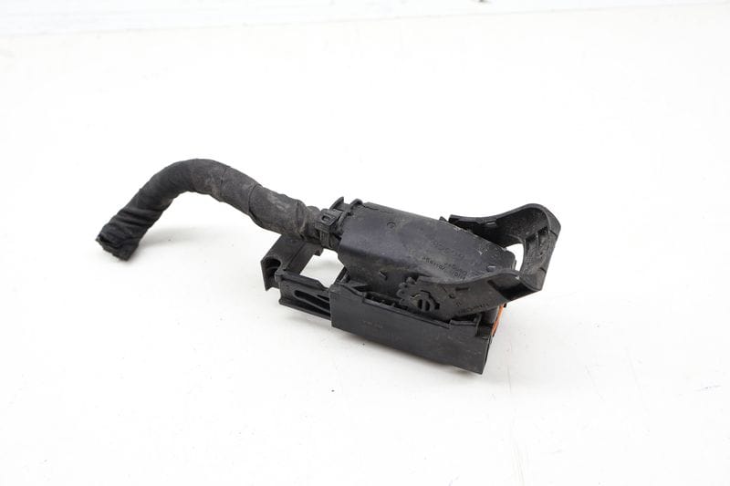 ECU / Engine Module Wiring Connector / Pigtail (91-PIN) 4H0906971 — Used (SKU 734163)