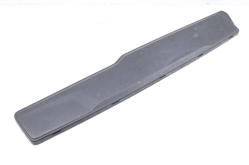 Engine Air Intake Duct Cover 3QF129254 — Used (SKU 689886)
