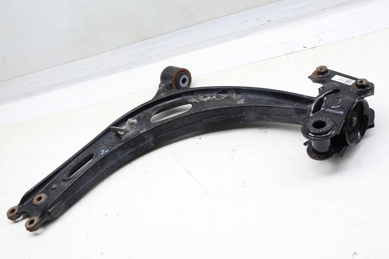 Lower Control Arm 3QF407153B — Used (SKU 689999)