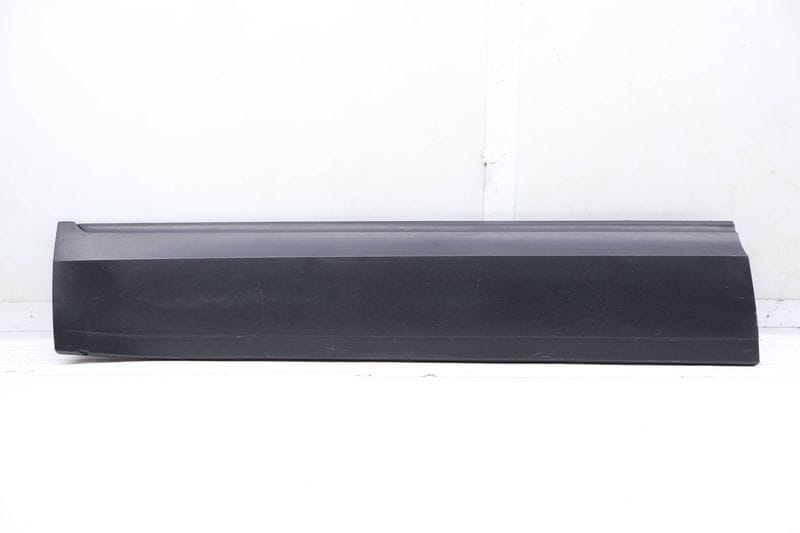 Lower Door Molding / Blade 3CN854939 — Used (SKU 734022)